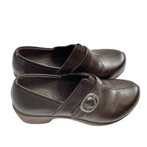 Safe T Step Women's Brown Faux Leather Slip Resistant Clogs Size 7